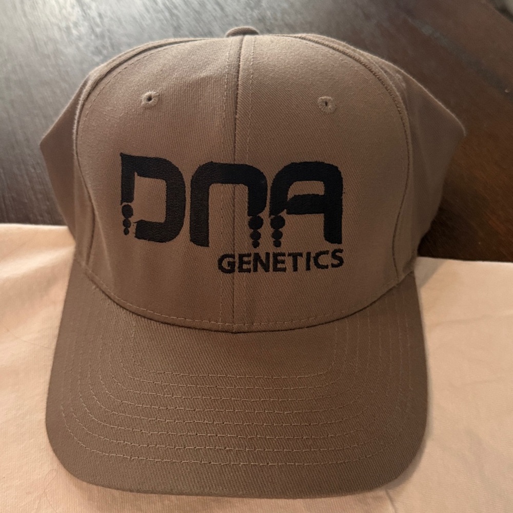 Cali Connection Bundle Shirt, Grass Roots Hat 7 5/8 DNA Genetics, Pink House Hat - Picture 12 of 14